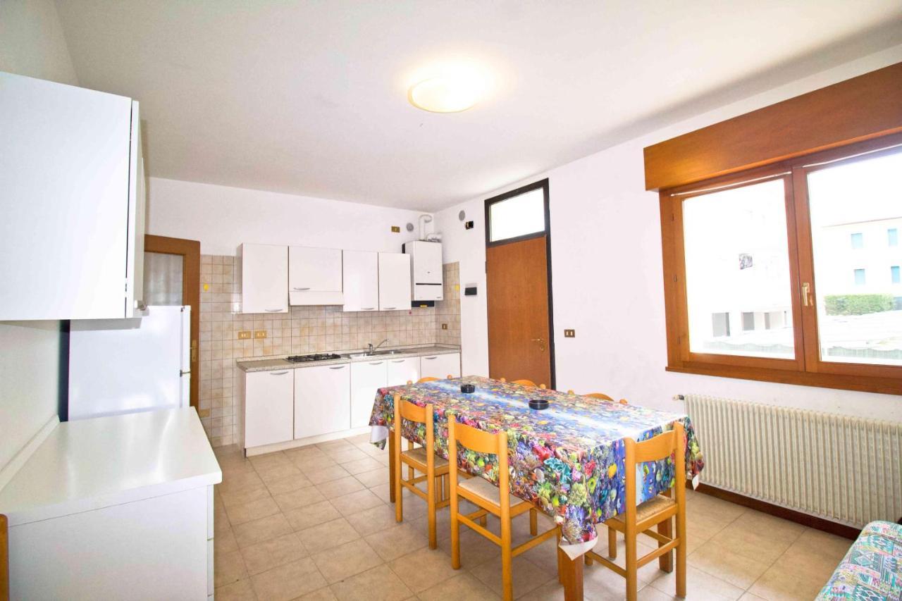 Condominio Carnelos Lido di Jesolo Exterior photo